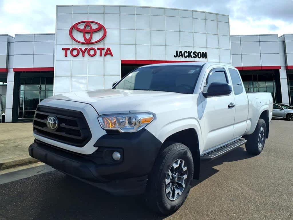 Thumbnail: 2020 Toyota Tacoma - 1