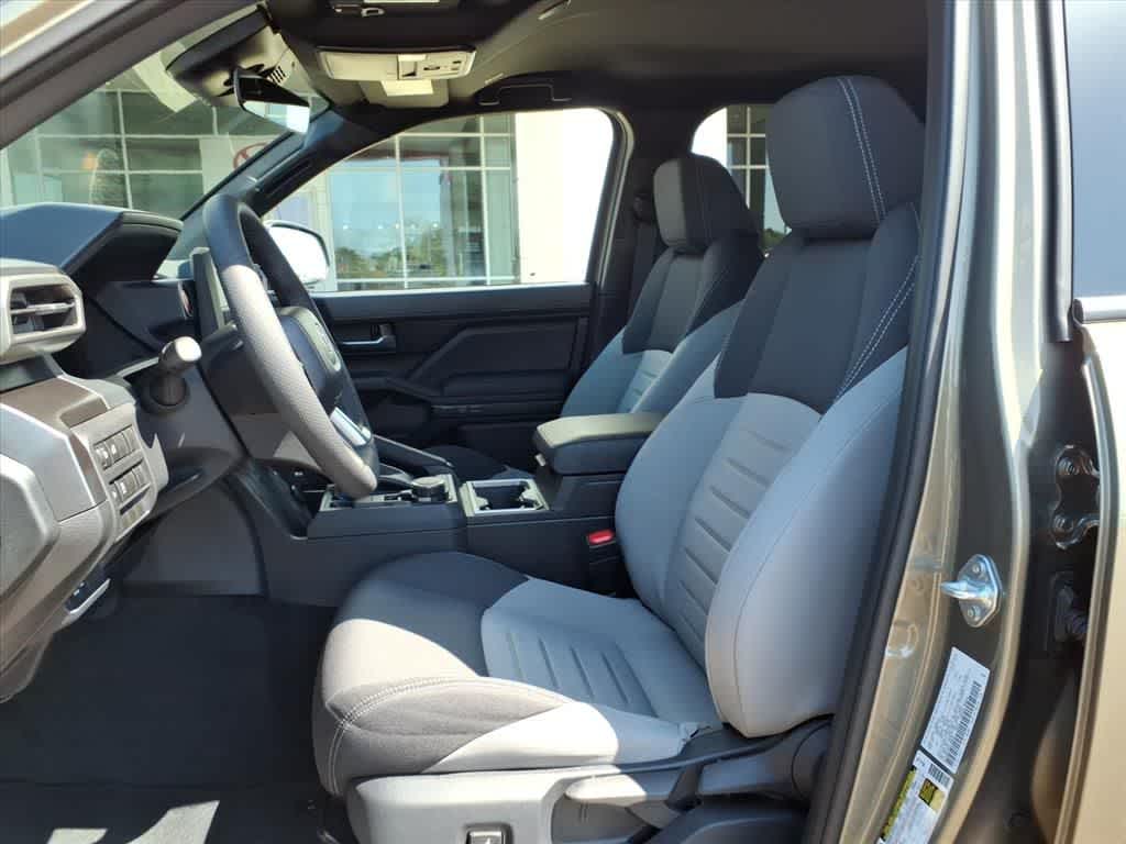 Thumbnail: 2025 Toyota Tacoma - 25