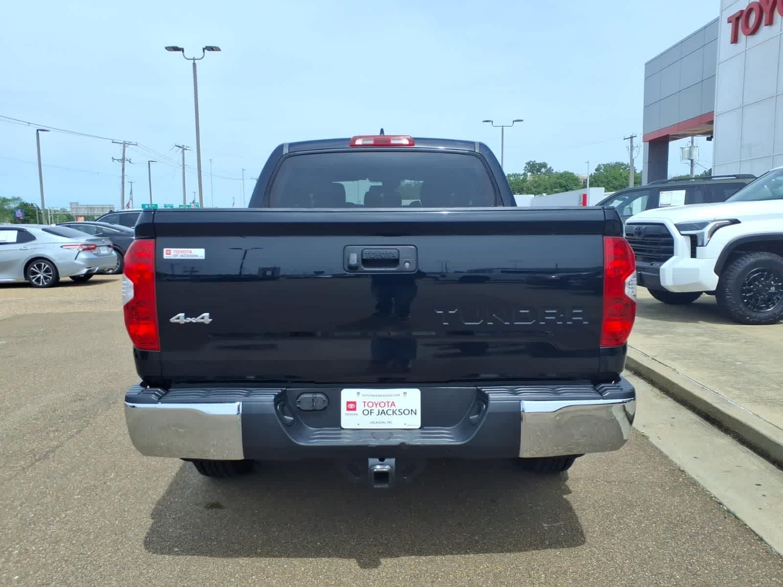 Thumbnail: 2021 Toyota Tundra - 6