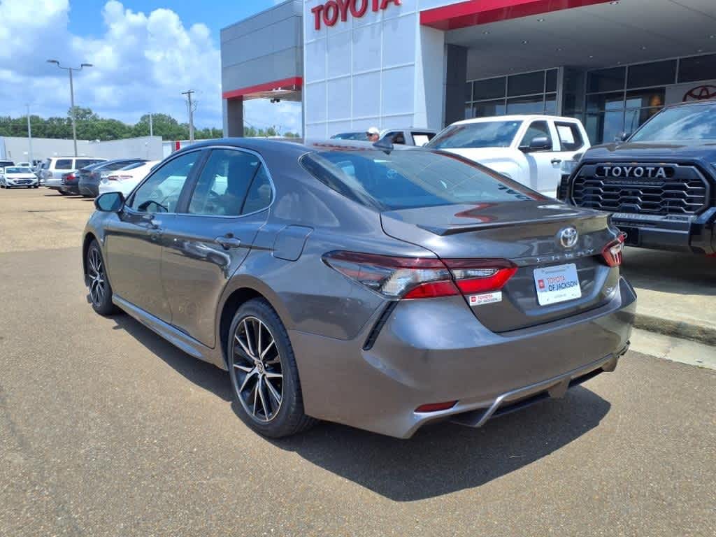 Thumbnail: 2024 Toyota Camry - 7
