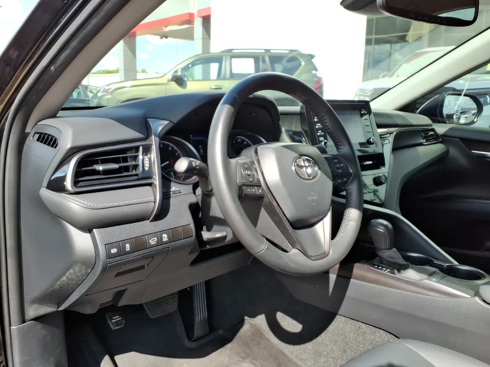 Thumbnail: 2024 Toyota Camry - 10