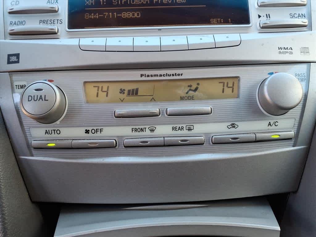 Thumbnail: 2011 Toyota Camry - 20