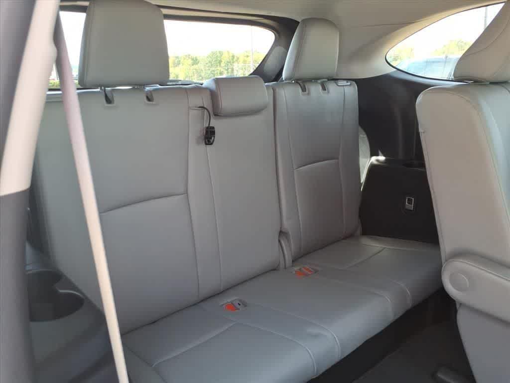 Thumbnail: 2020 Toyota Highlander - 31