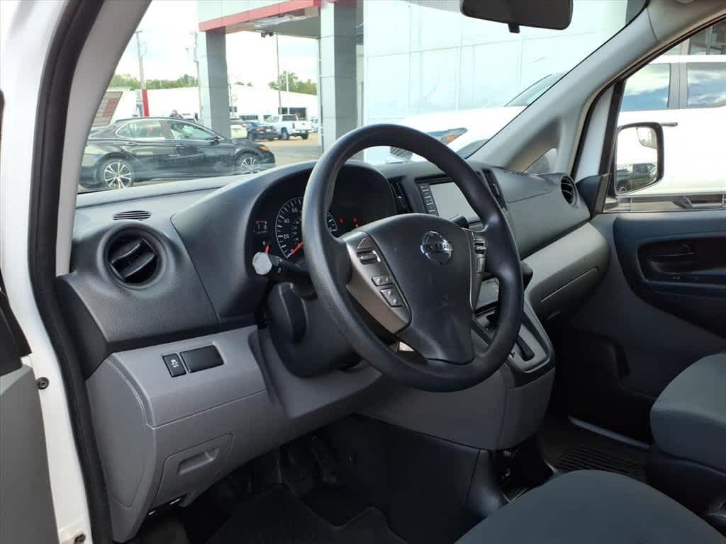 Thumbnail: 2021 Nissan NV200 - 10