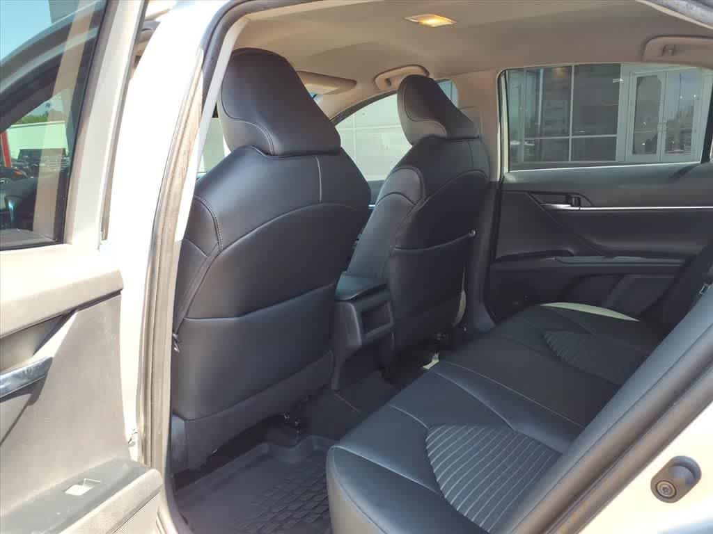 Thumbnail: 2020 Toyota Camry - 29