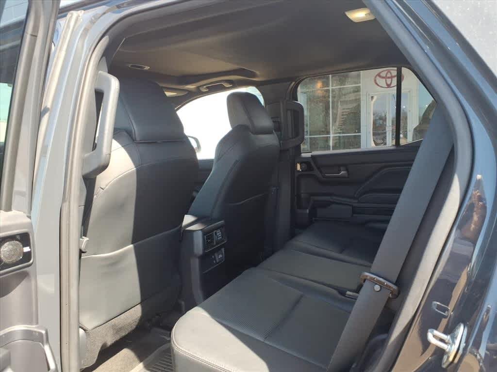 Thumbnail: 2025 Toyota 4Runner - 29