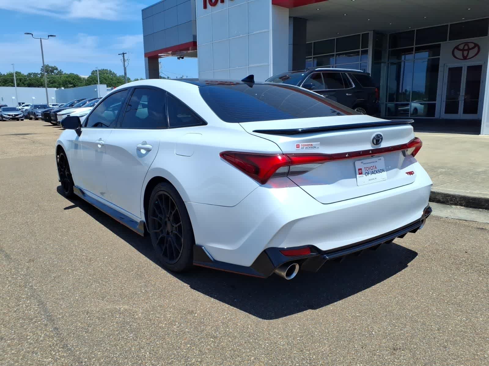 Thumbnail: 2021 Toyota Avalon - 7