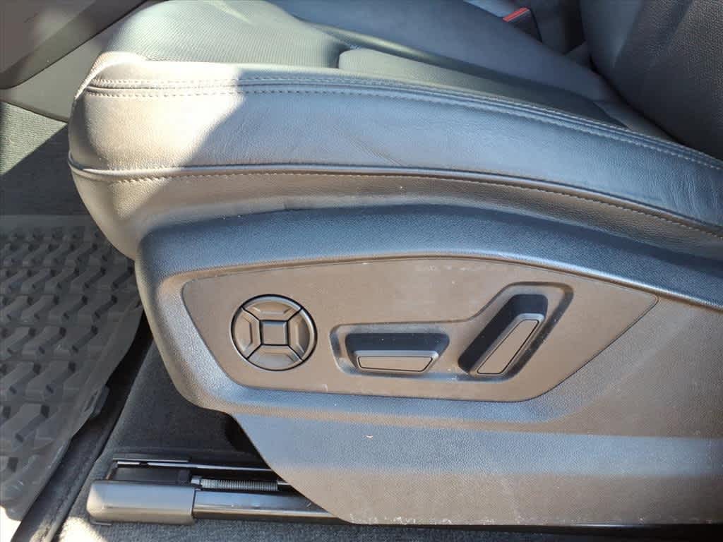 Thumbnail: 2023 Audi Q7 - 13