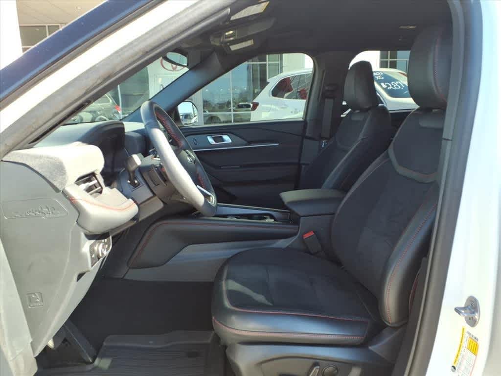 Thumbnail: 2025 Ford Explorer - 25