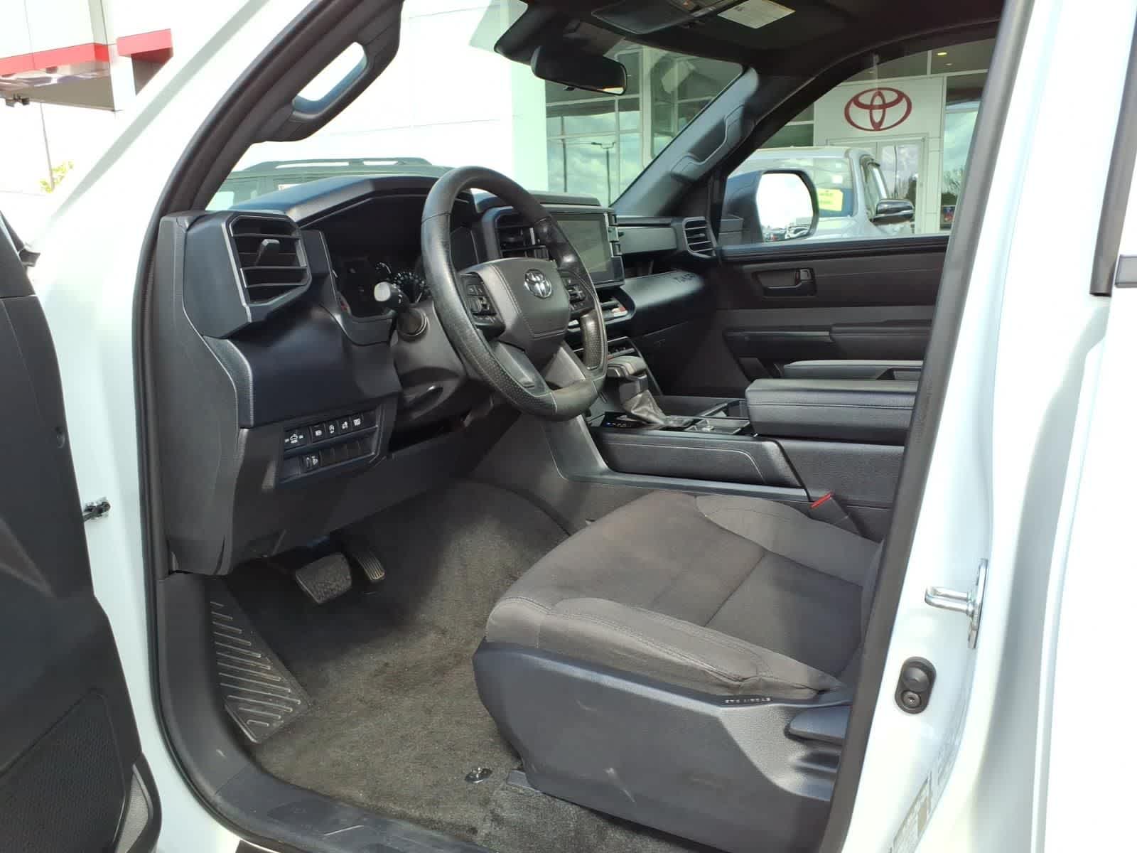 Thumbnail: 2025 Toyota Tundra - 26