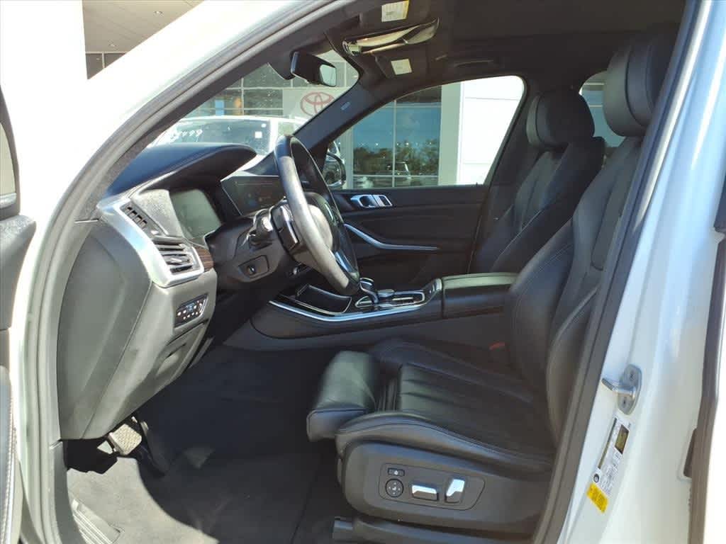 Thumbnail: 2021 BMW X5 - 24