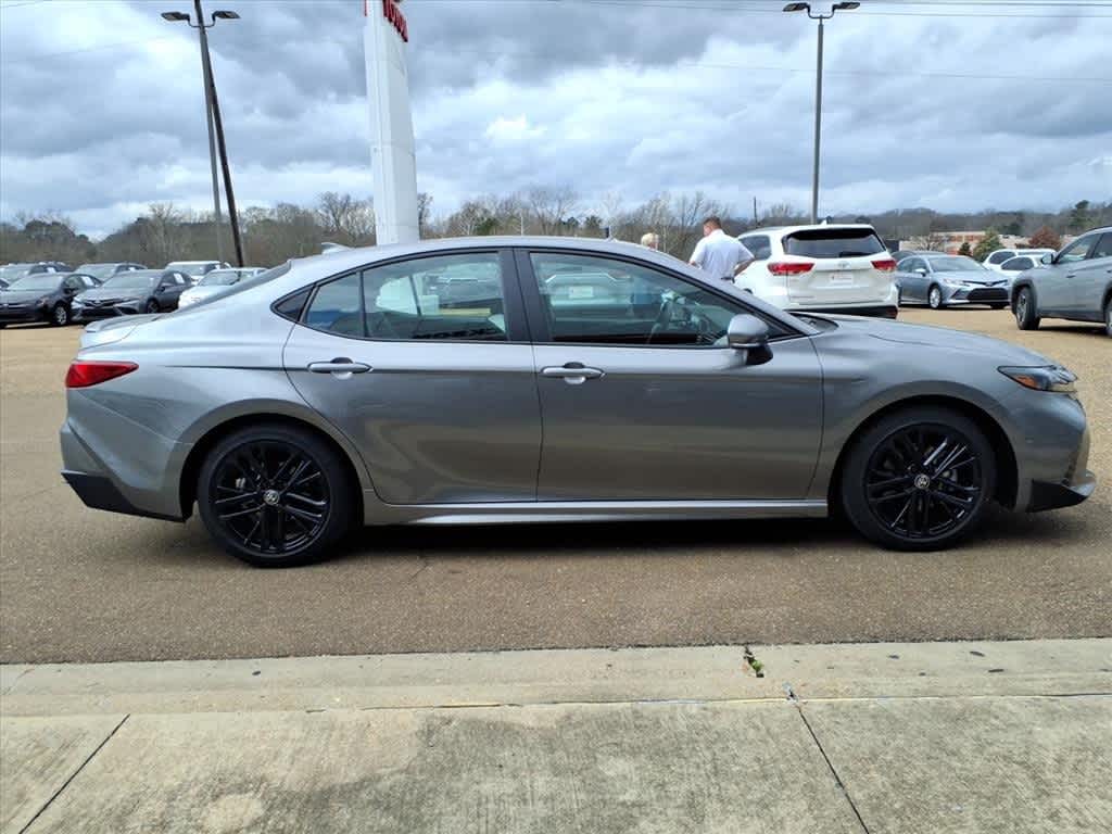 Thumbnail: 2025 Toyota Camry - 4