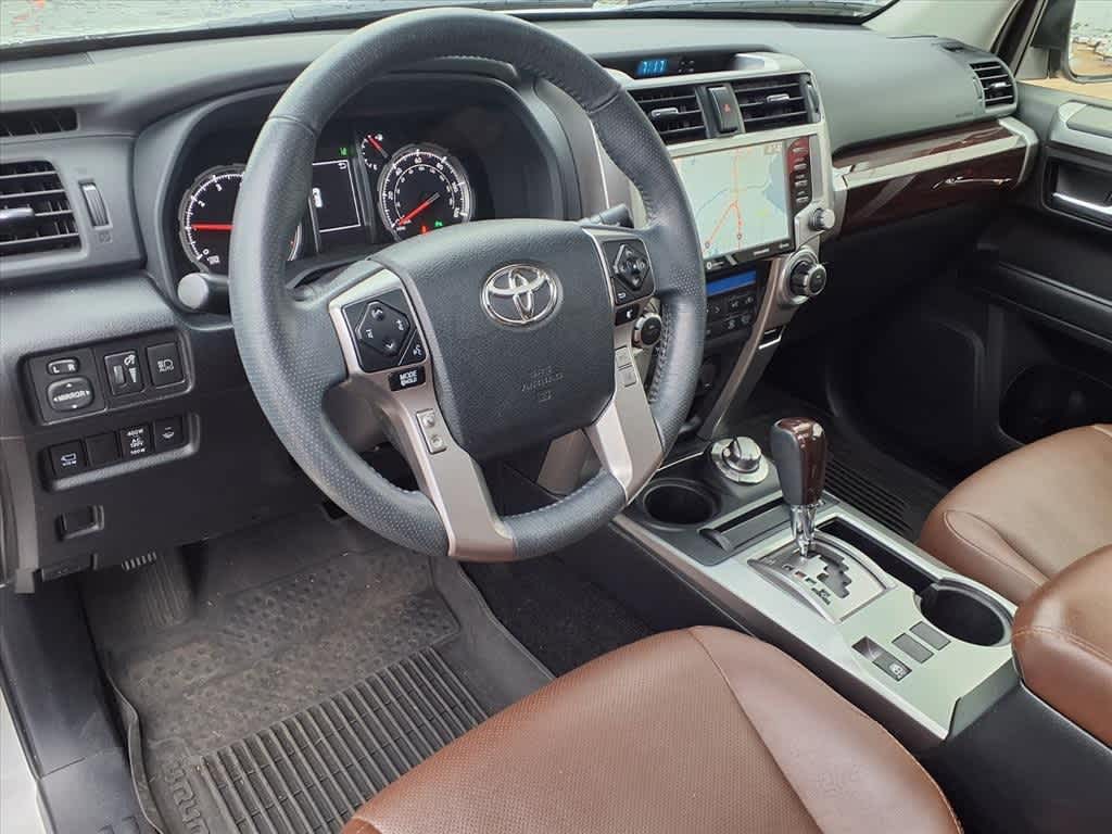 Thumbnail: 2022 Toyota 4Runner - 9