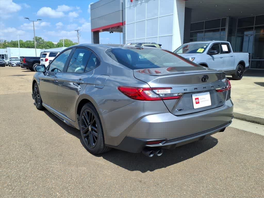 Thumbnail: 2025 Toyota Camry - 7