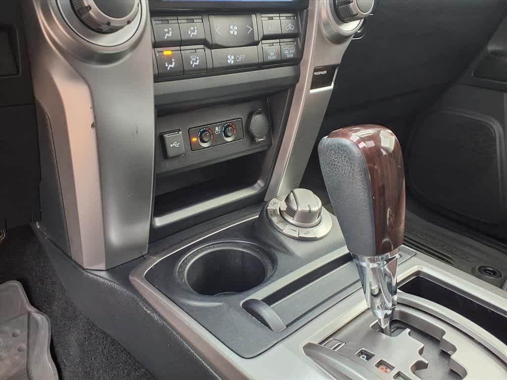 Thumbnail: 2022 Toyota 4Runner - 18