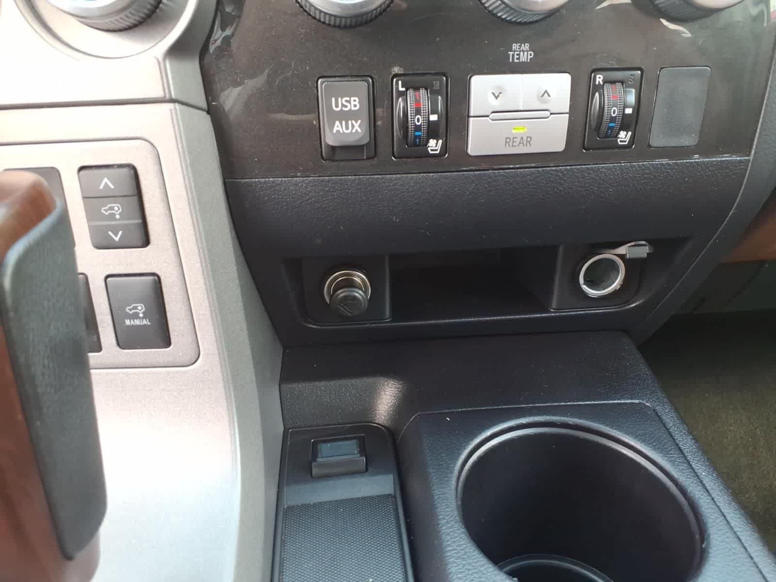 Thumbnail: 2017 Toyota Sequoia - 21