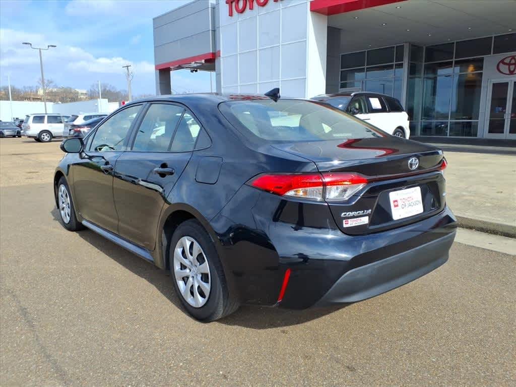 Thumbnail: 2023 Toyota Corolla - 7