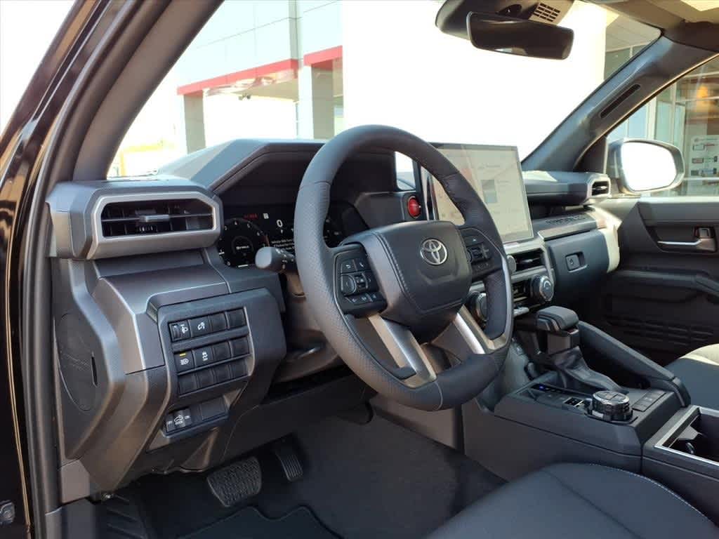 Thumbnail: 2025 Toyota Tacoma - 10