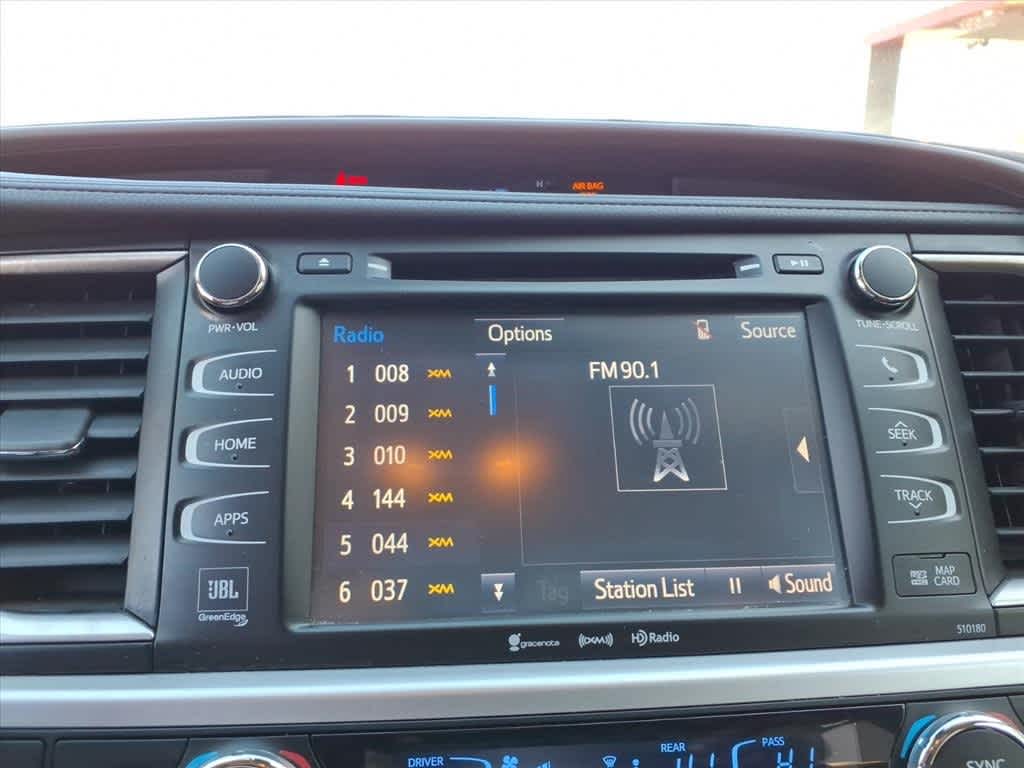 Thumbnail: 2018 Toyota Highlander - 19