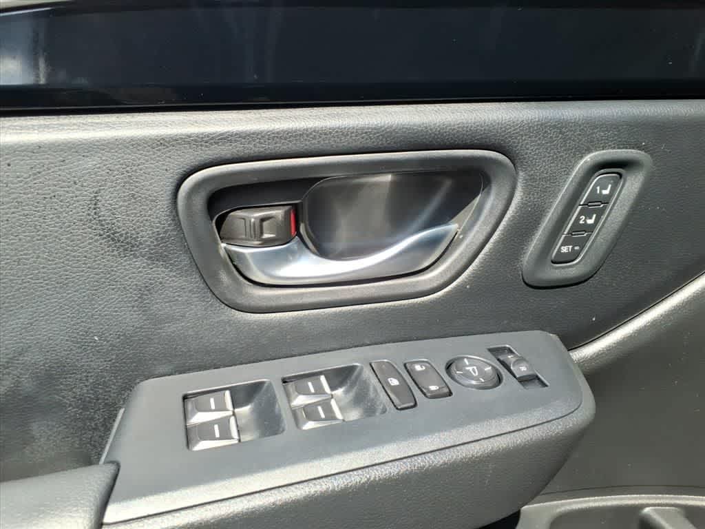 Thumbnail: 2025 Honda Pilot - 13