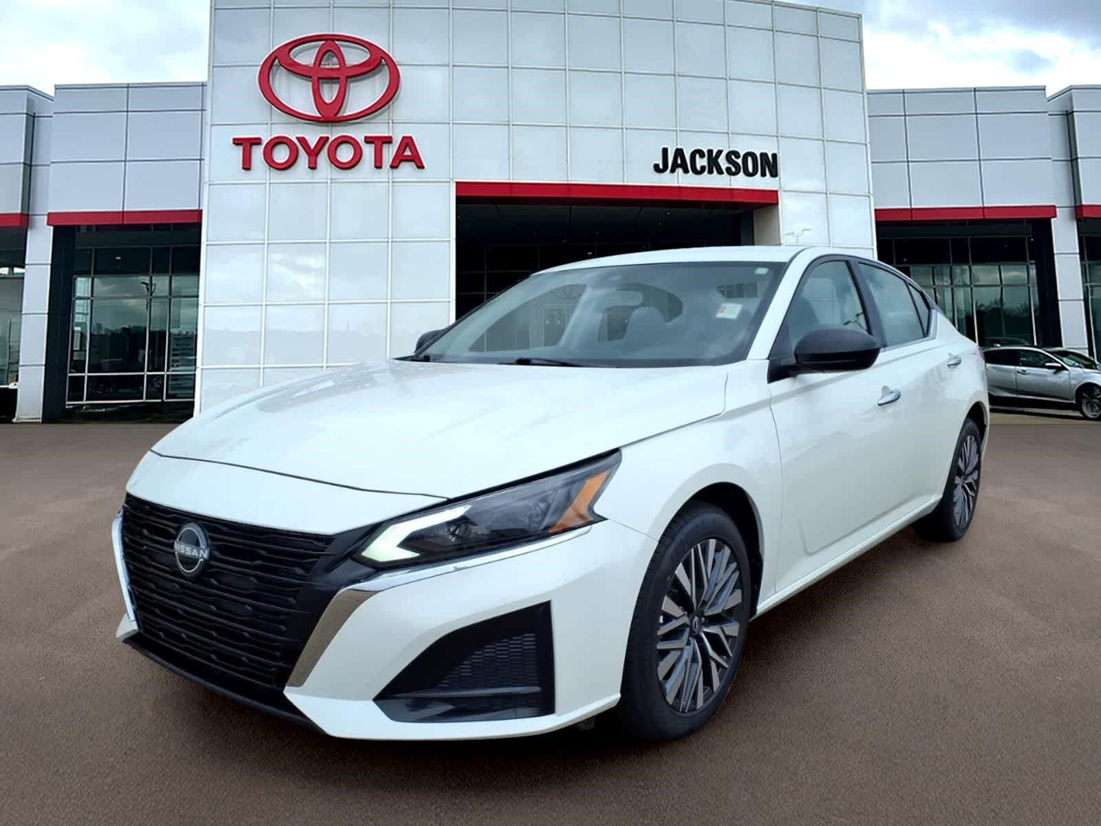 Thumbnail: 2025 Nissan Altima - 1