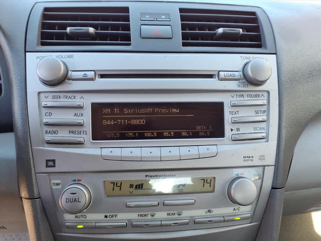 Thumbnail: 2011 Toyota Camry - 19