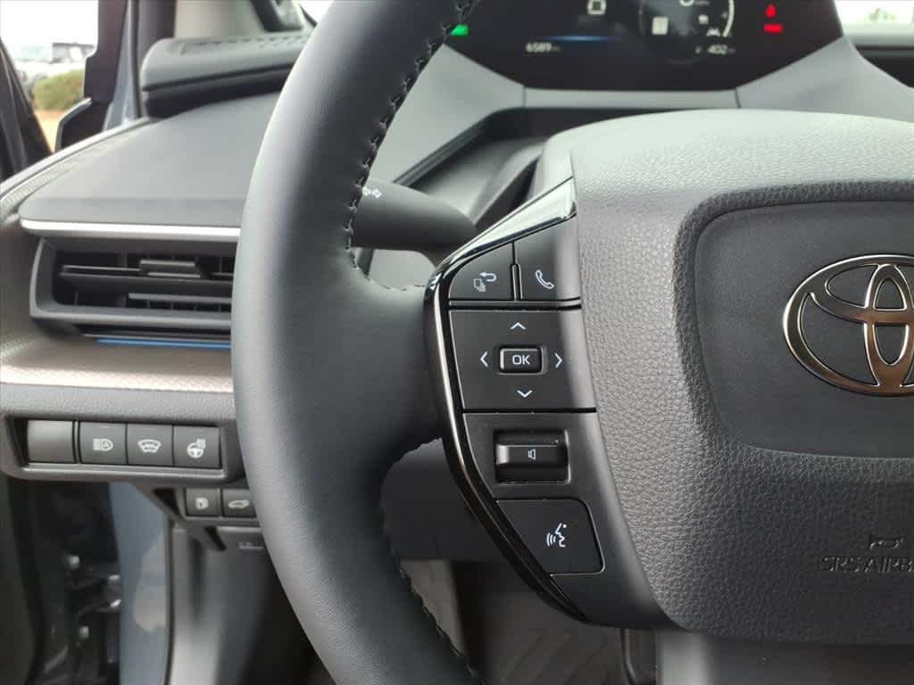 Thumbnail: 2025 Toyota Prius - 15