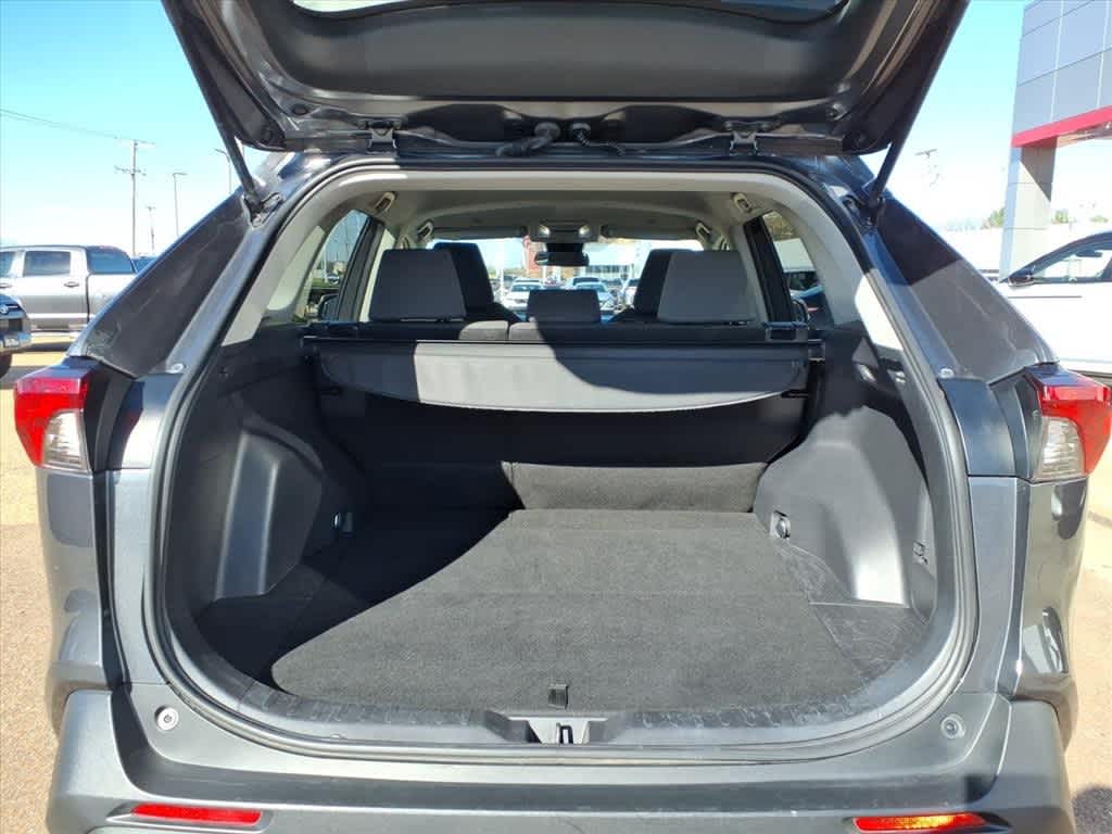 Thumbnail: 2024 Toyota RAV4 - 8