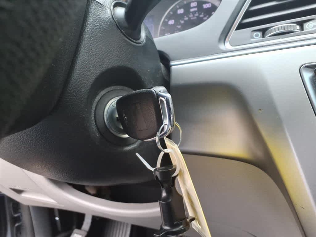 Thumbnail: 2016 Hyundai Sonata - 17