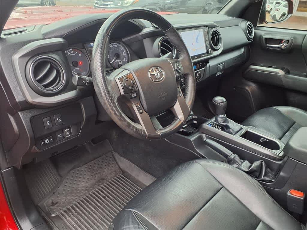 Thumbnail: 2023 Toyota Tacoma - 10