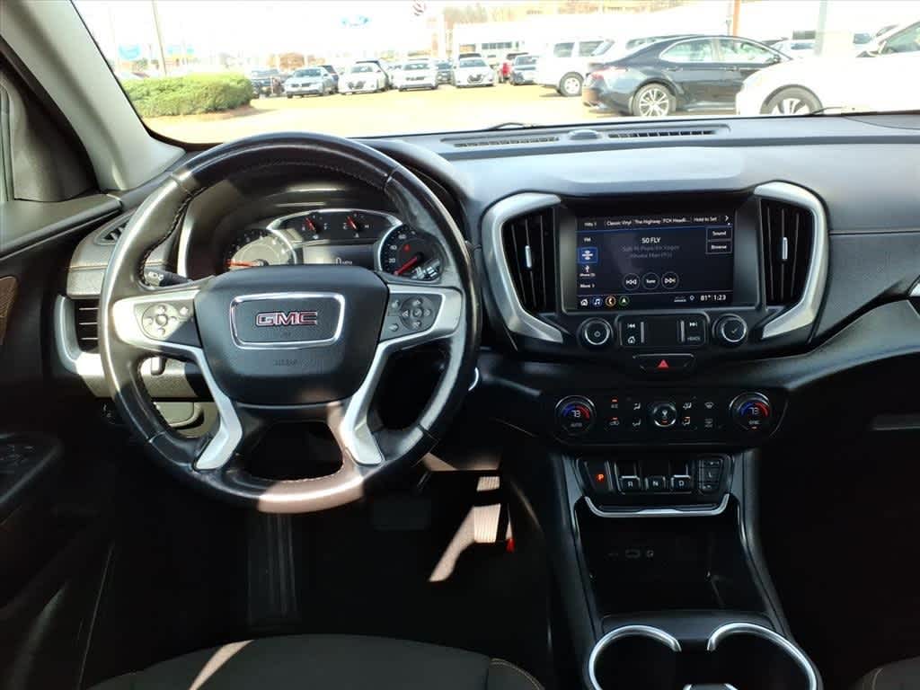 Thumbnail: 2020 GMC Terrain - 10