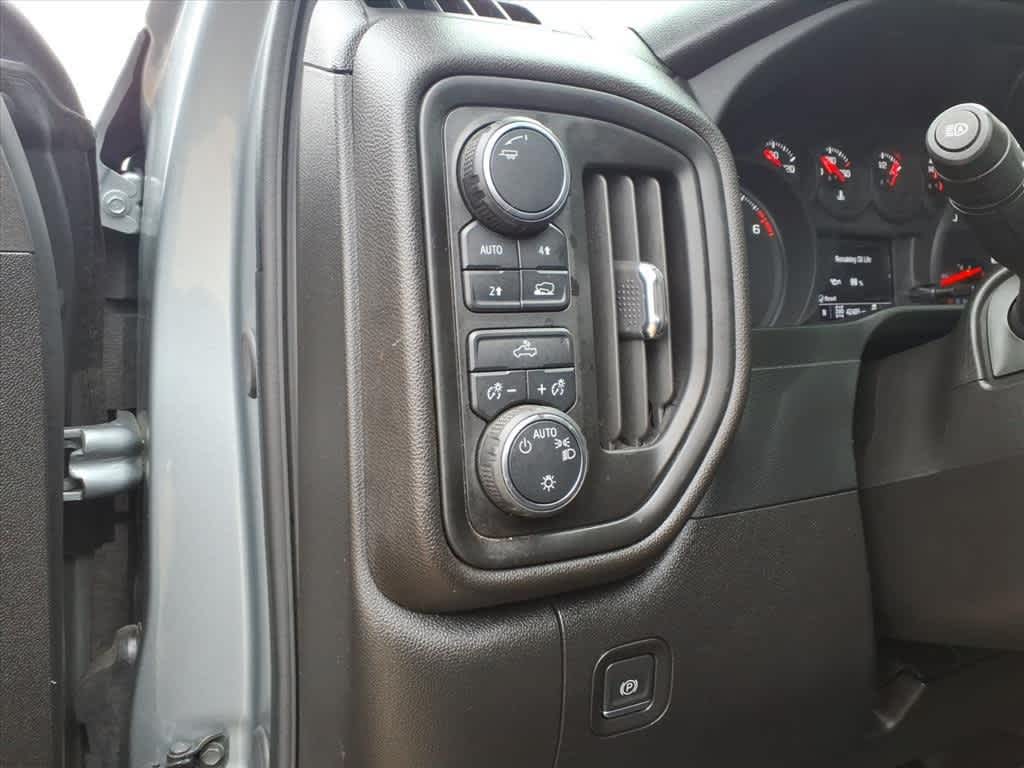 Thumbnail: 2024 Chevrolet Silverado 1500 - 14