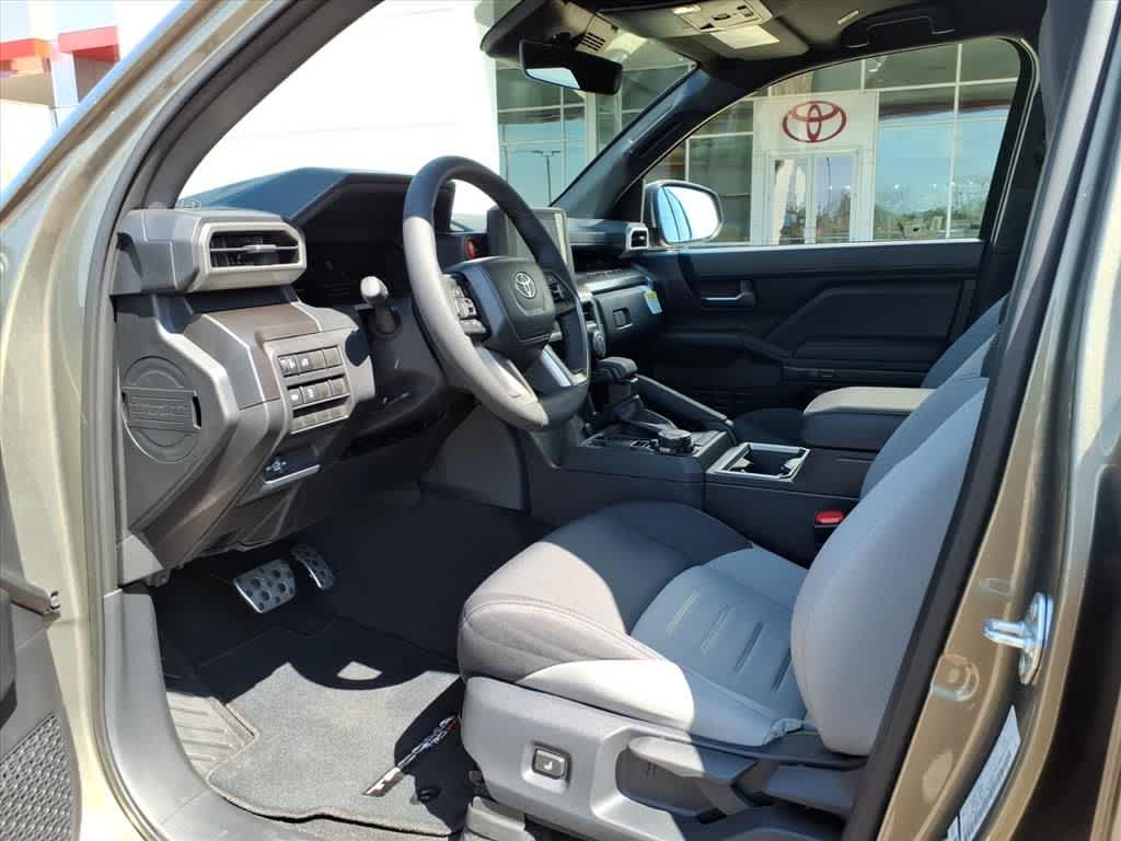 Thumbnail: 2025 Toyota Tacoma - 26