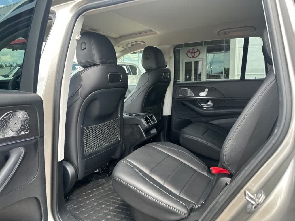 Thumbnail: 2020 Mercedes-Benz GLS - 29