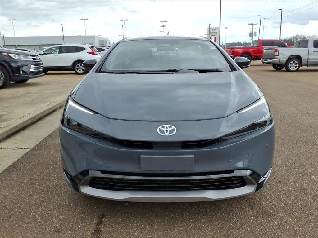 Thumbnail: 2025 Toyota Prius - 2