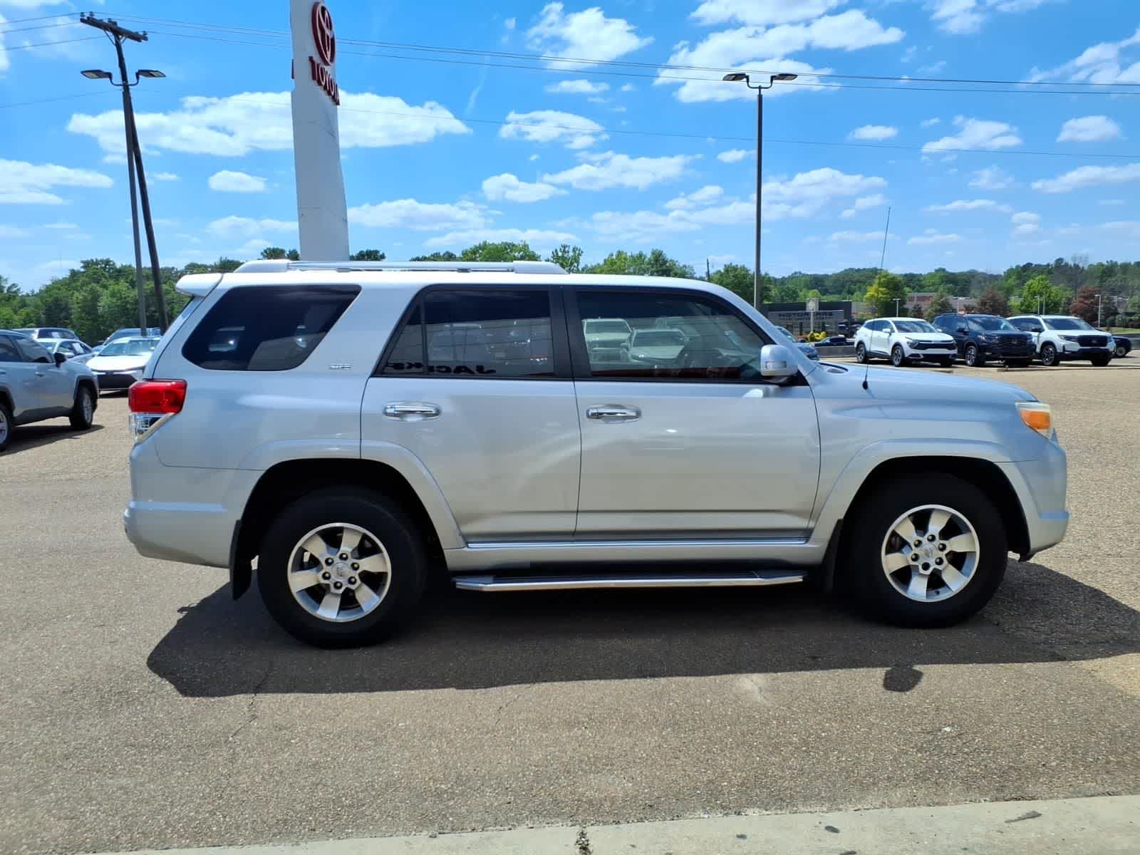 Thumbnail: 2013 Toyota 4Runner - 4
