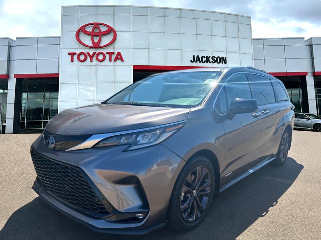 2021 Toyota Sienna XSE -
                Jackson, MS