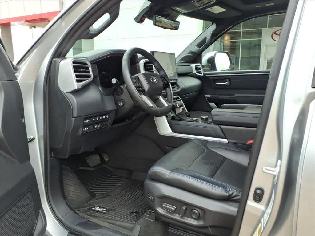 Thumbnail: 2023 Toyota Tundra - 27