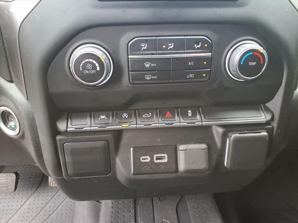 Thumbnail: 2024 Chevrolet Silverado 1500 - 21