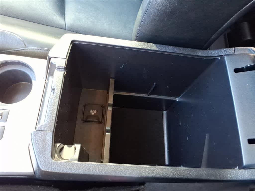 Thumbnail: 2013 Toyota 4Runner - 23