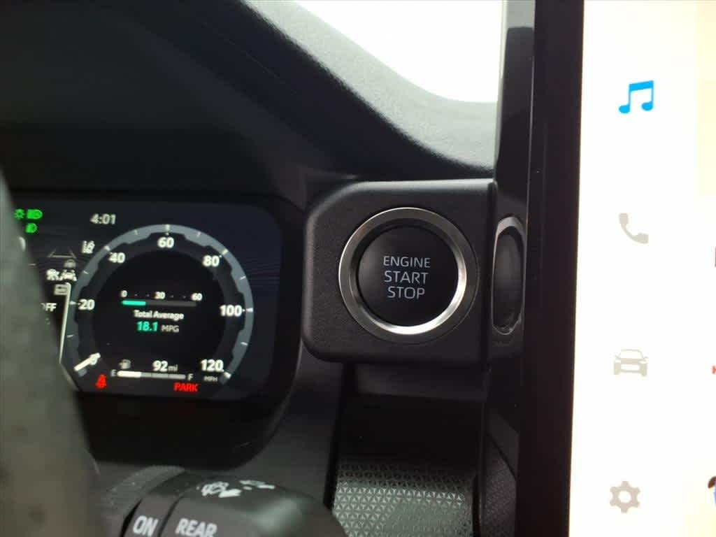 Thumbnail: 2025 Toyota 4Runner - 18