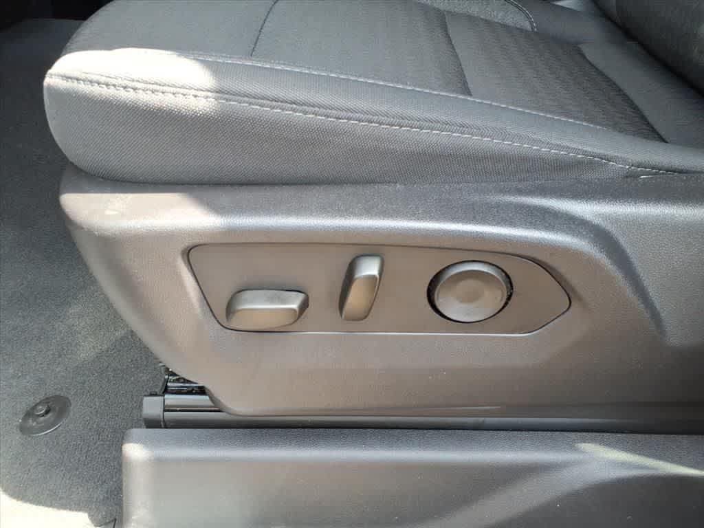 Thumbnail: 2024 Chevrolet Silverado 1500 - 12