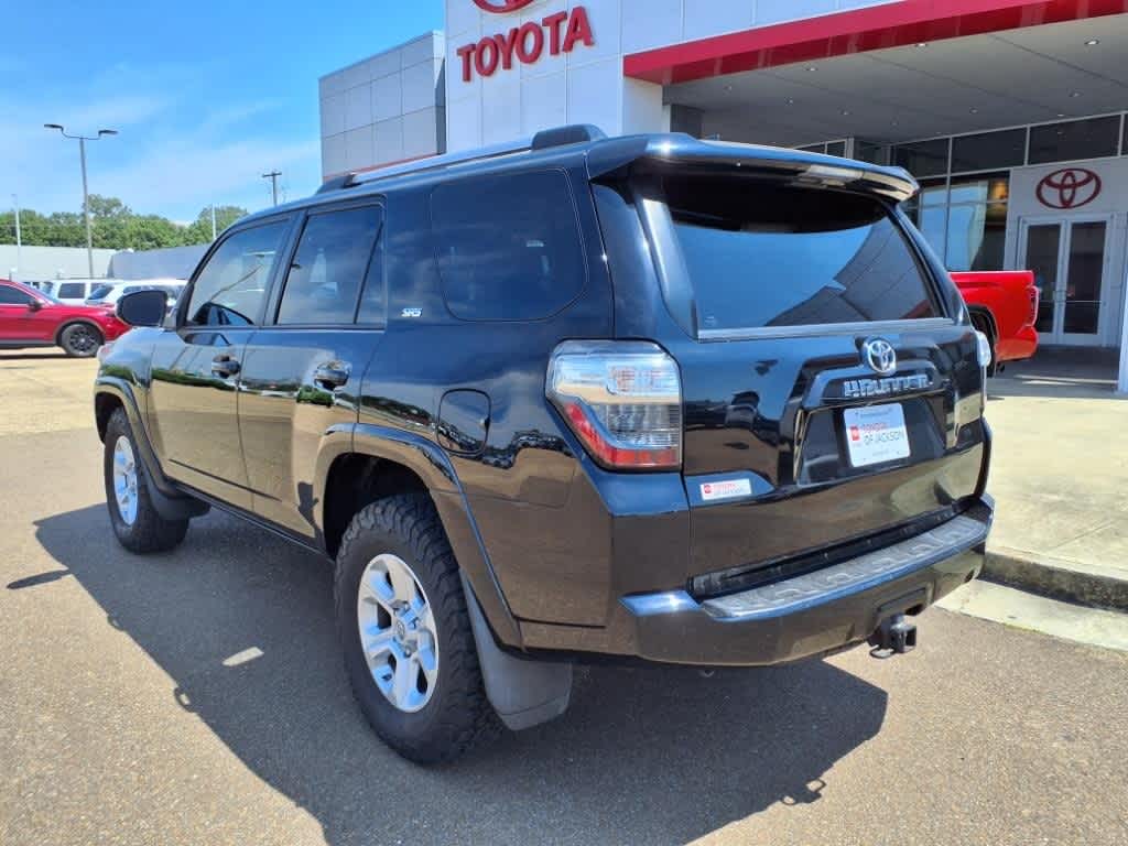 Thumbnail: 2019 Toyota 4Runner - 7