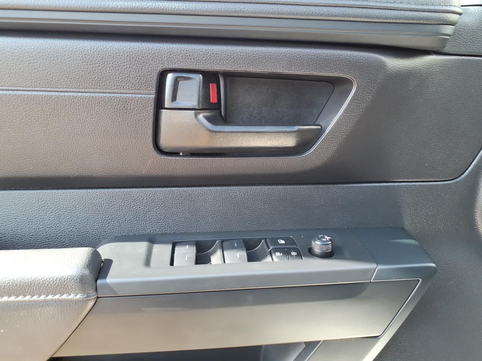 Thumbnail: 2025 Toyota Tundra - 12