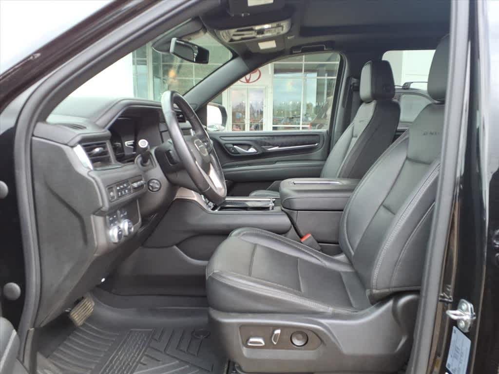 Thumbnail: 2022 GMC Yukon - 24