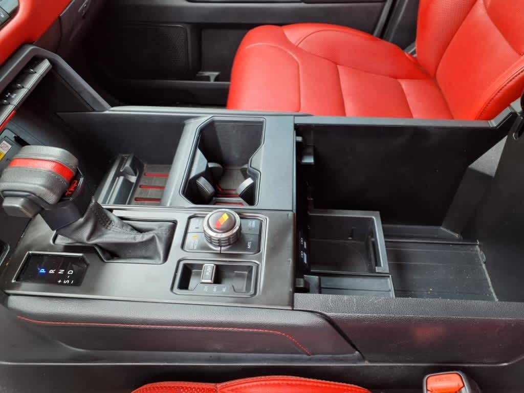 Thumbnail: 2022 Toyota Tundra - 22