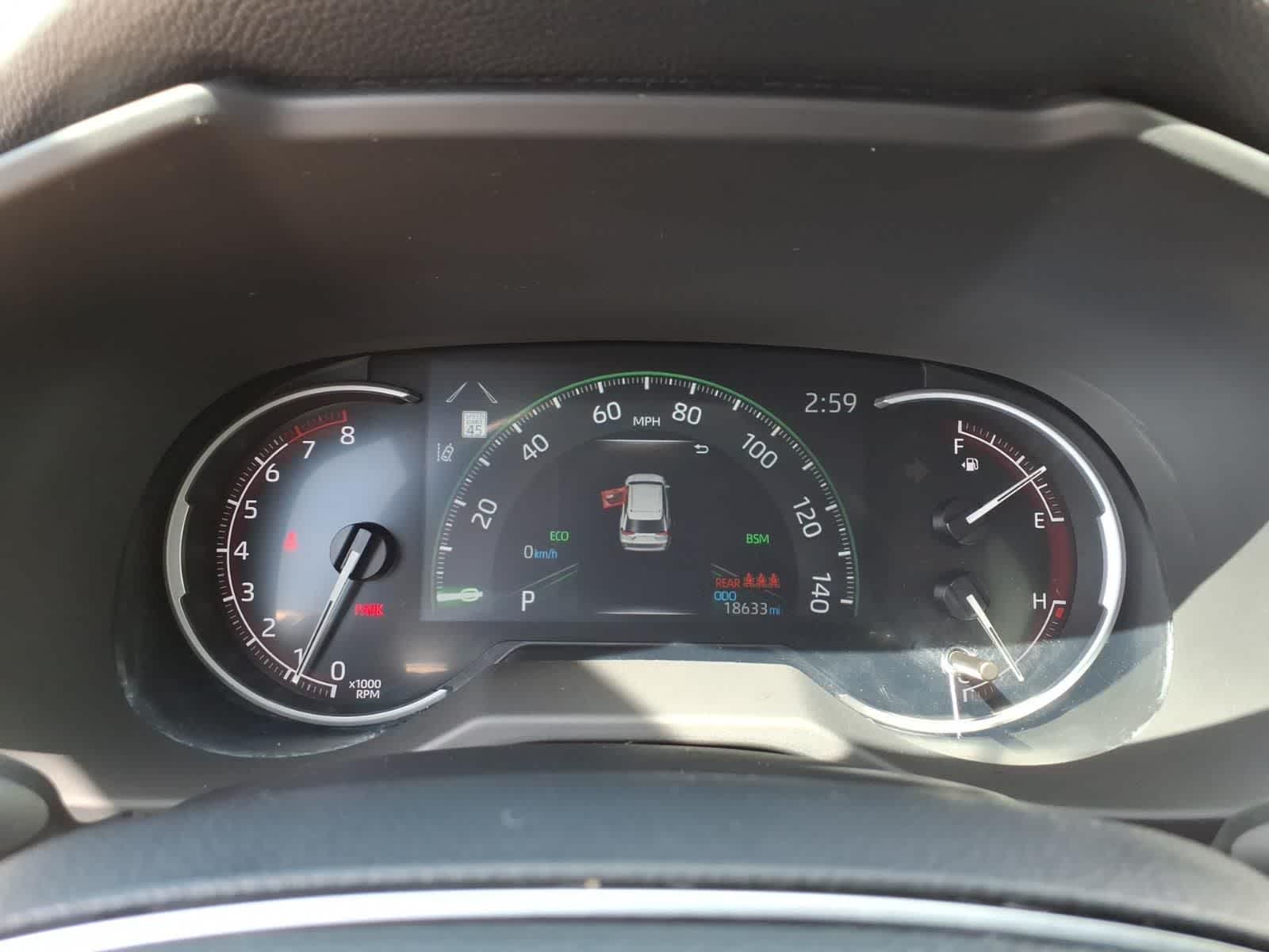 Thumbnail: 2025 Toyota RAV4 - 17