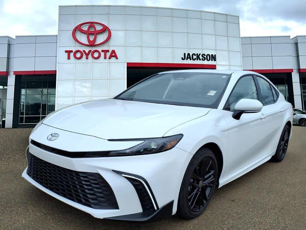 Thumbnail: 2025 Toyota Camry - 1