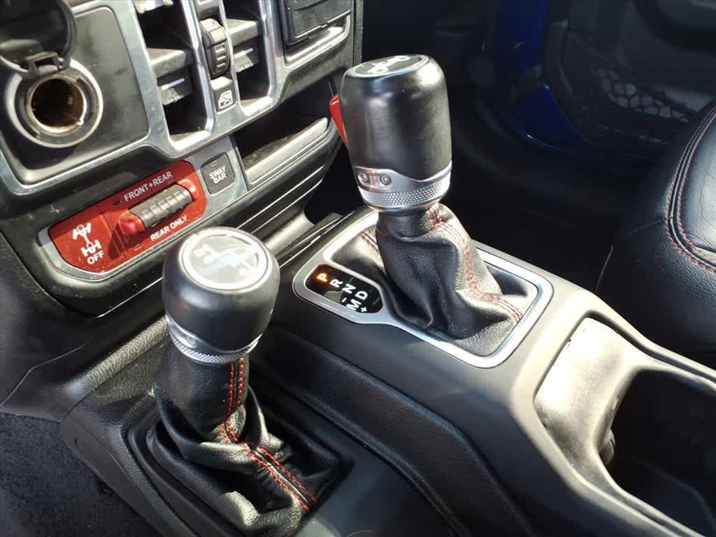 Thumbnail: 2018 Jeep Wrangler - 21