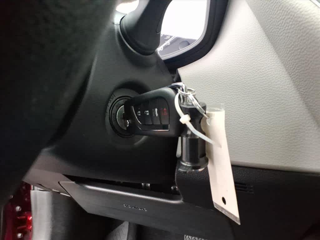 Thumbnail: 2025 Toyota Corolla - 17